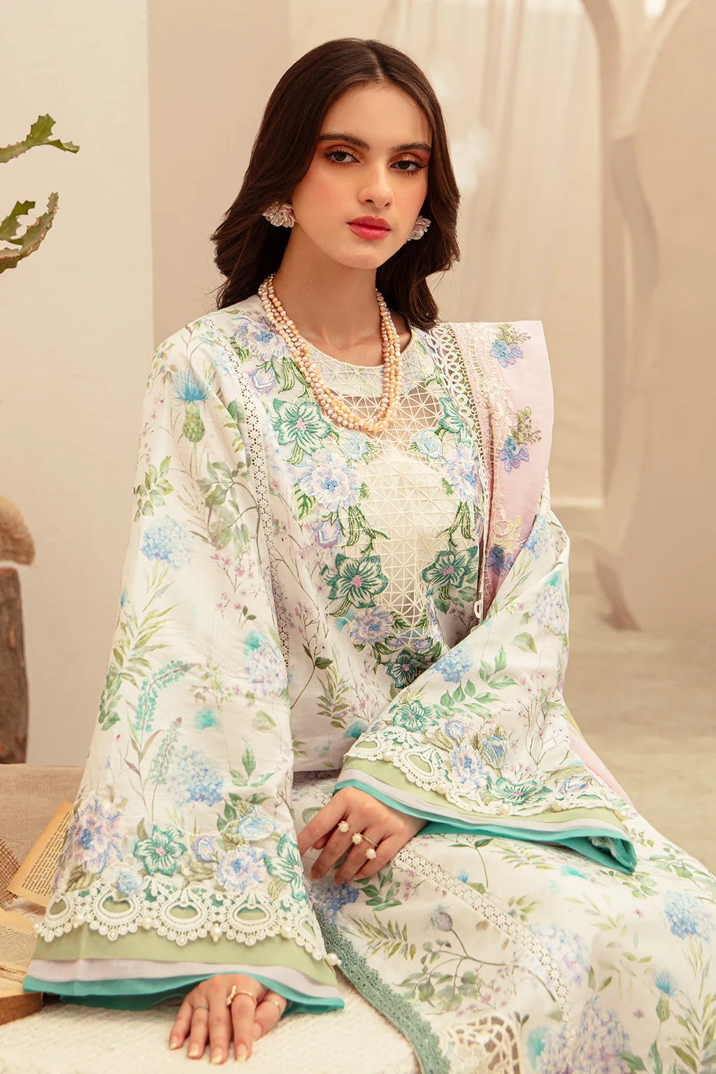 Alif Affordable Lawn by Abbas Jamil Rajpoot  – Gleam