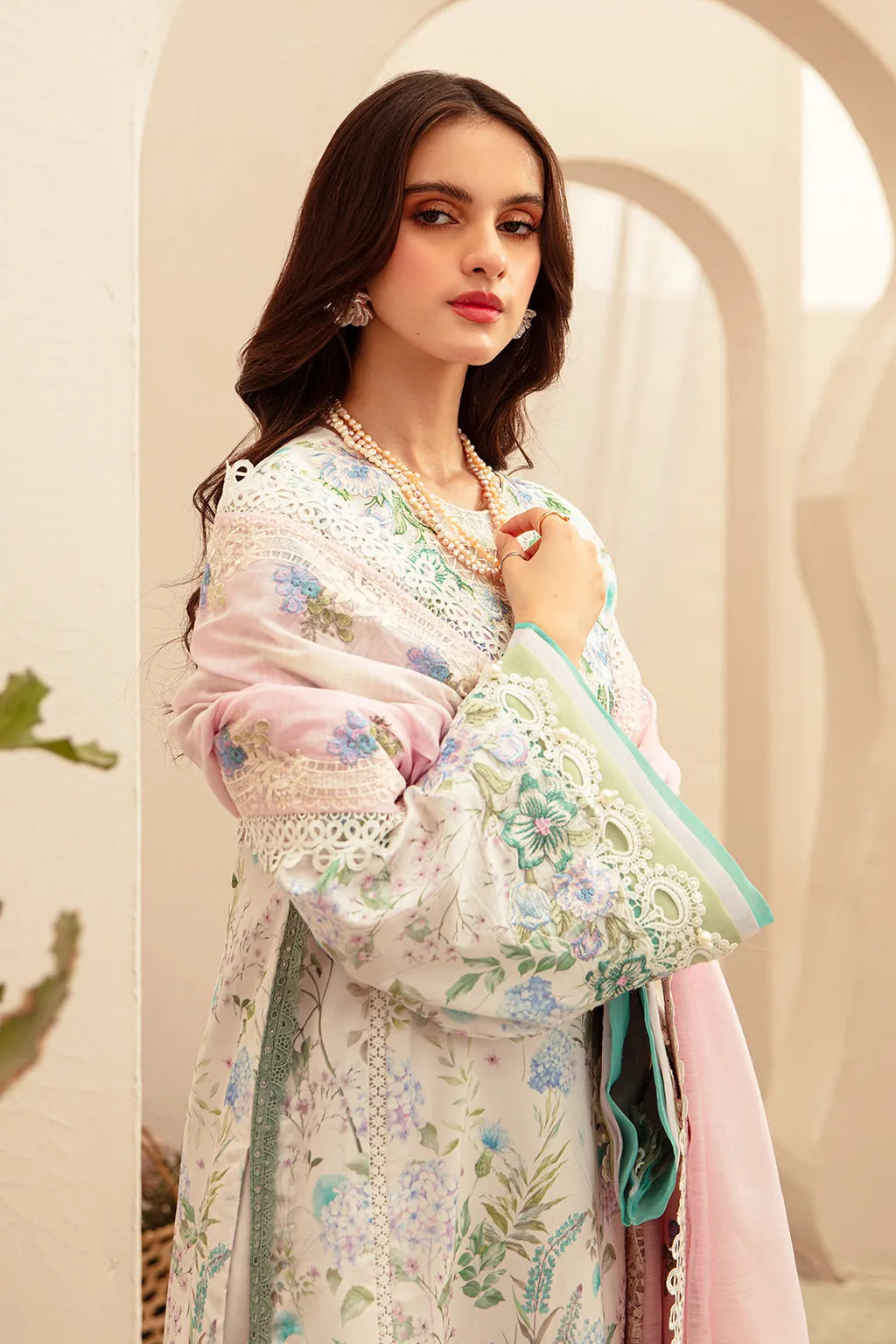 Alif Affordable Lawn by Abbas Jamil Rajpoot  – Gleam