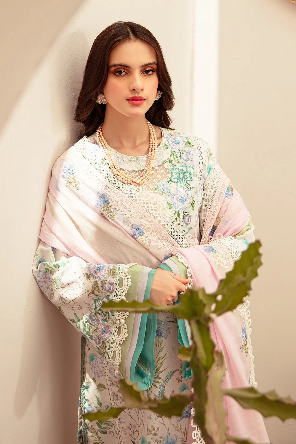 Alif Affordable Lawn by Abbas Jamil Rajpoot  – Gleam