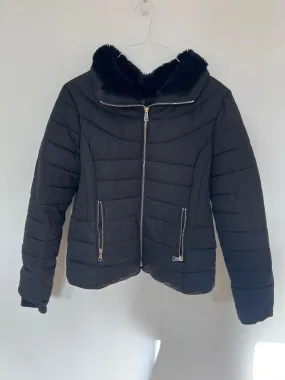 Back puffer jacket with fluffy collar, Primark, Size 10, 12 (Elastane, Polyester)