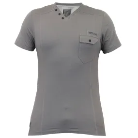 Dissident T-shirt with front pocket in grey