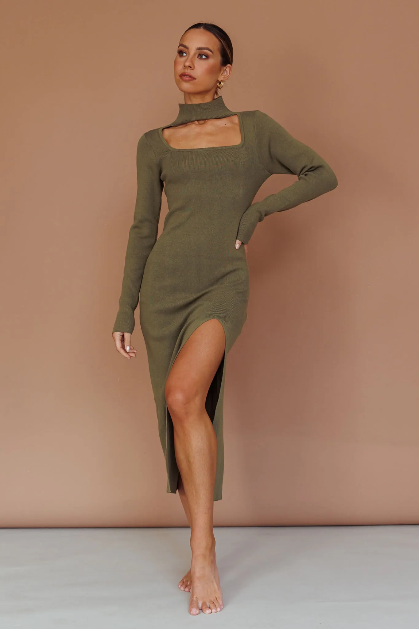 Get Acquainted Cut-Out Bust Midi Dress Olive