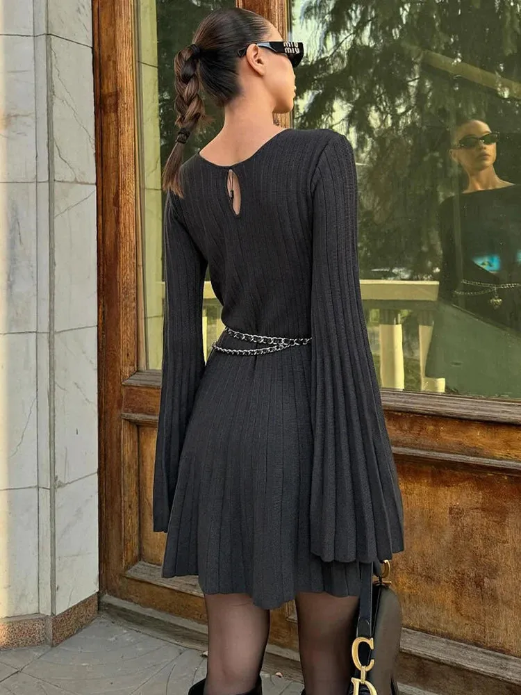 Girlary Knit Dress Long Sleeve Flare Sleeve Casual Ribbed Knit Long Dress  A-Line Party Dress Solid Loose Pleats Hem Basic