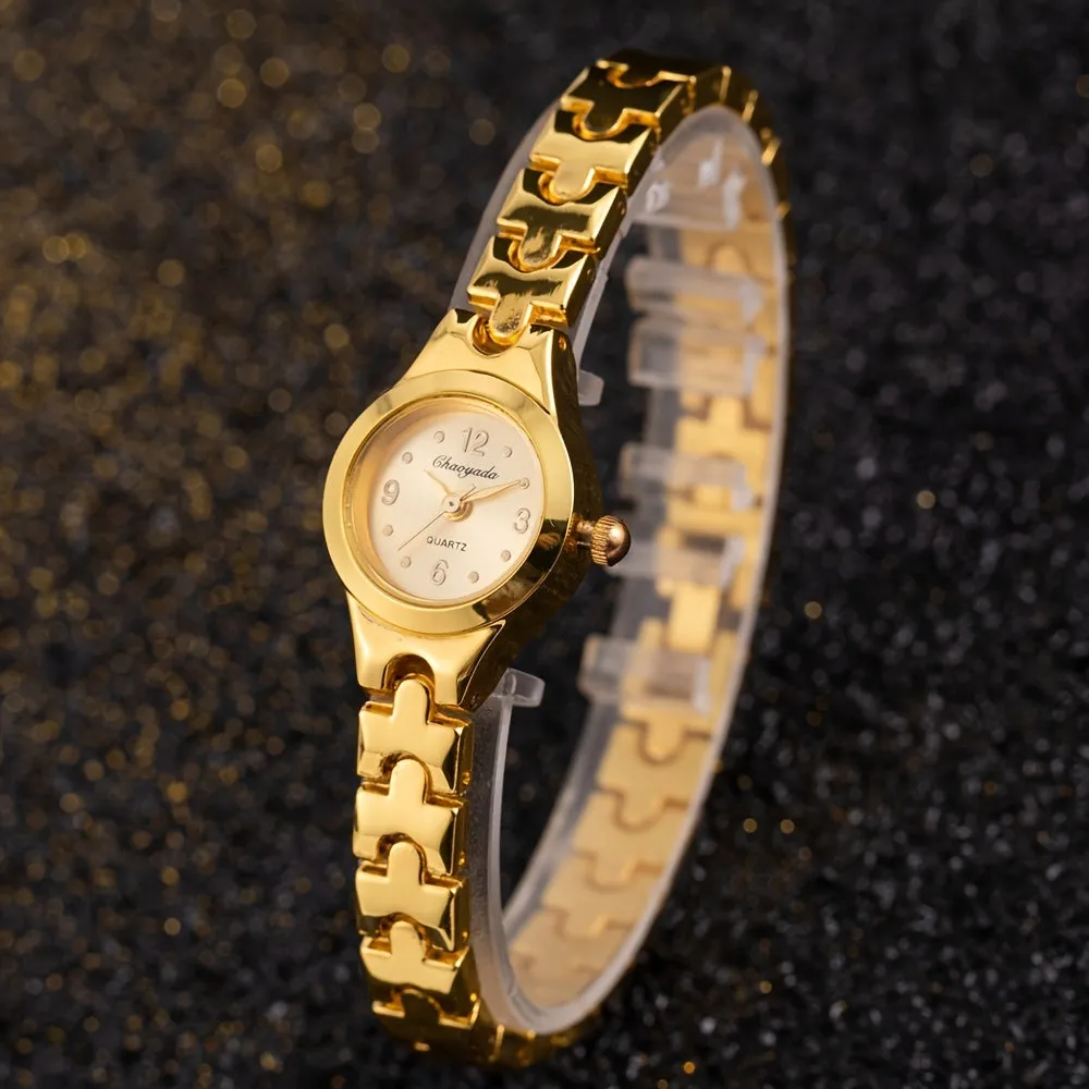 Goldentone Steel Strap Sophisticated Watch for Stylish Women