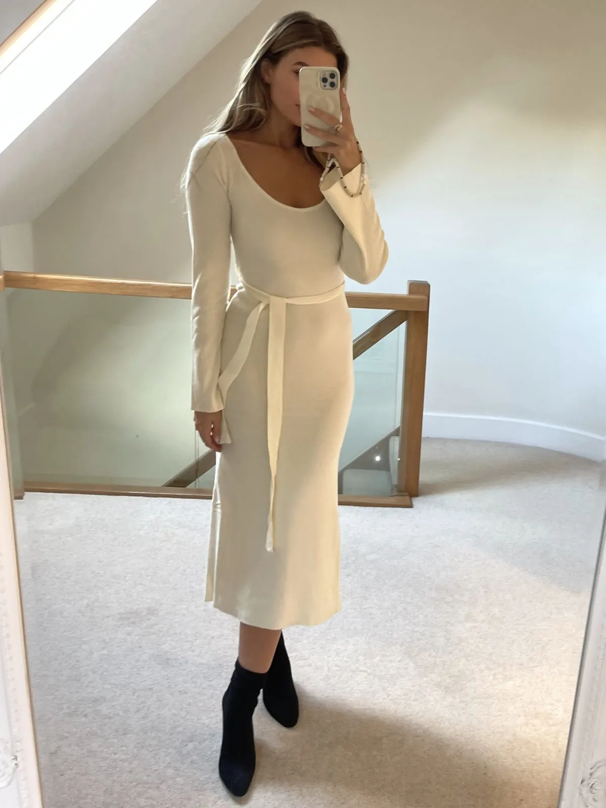 Haisley Sweetheart Knitted Midi Dress / Cream