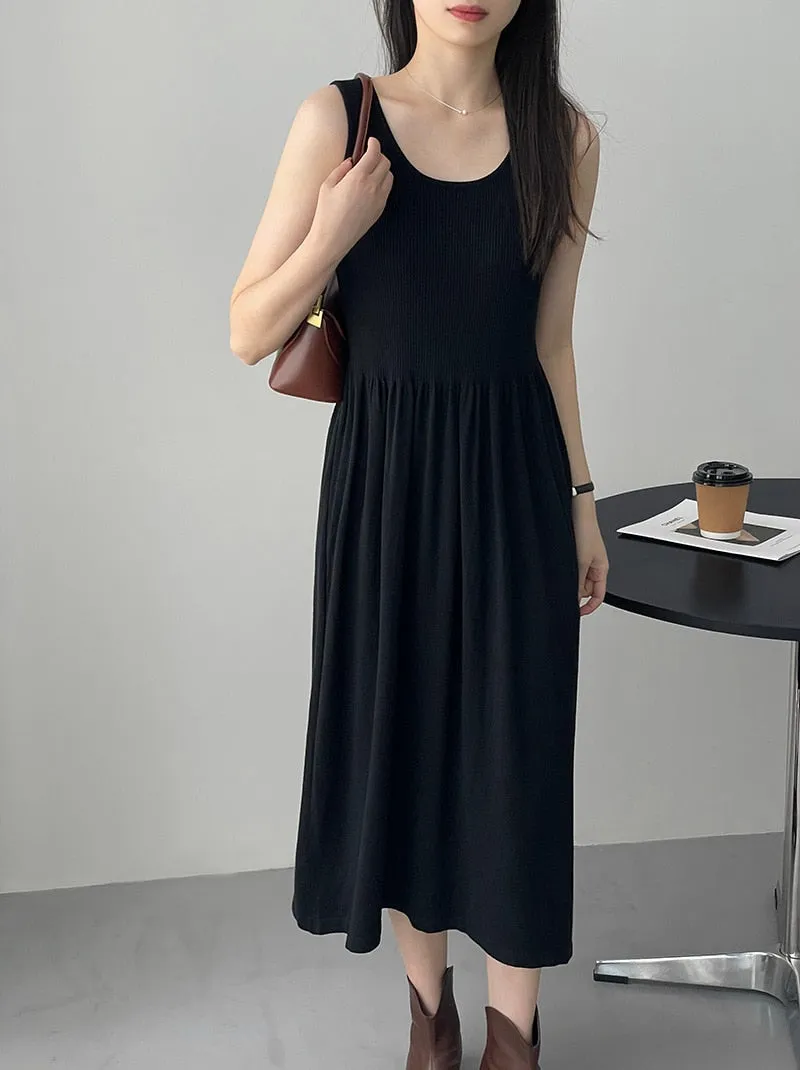 [Korean Style]  U-Neck Solid Color Elastic Midi Knit Dress