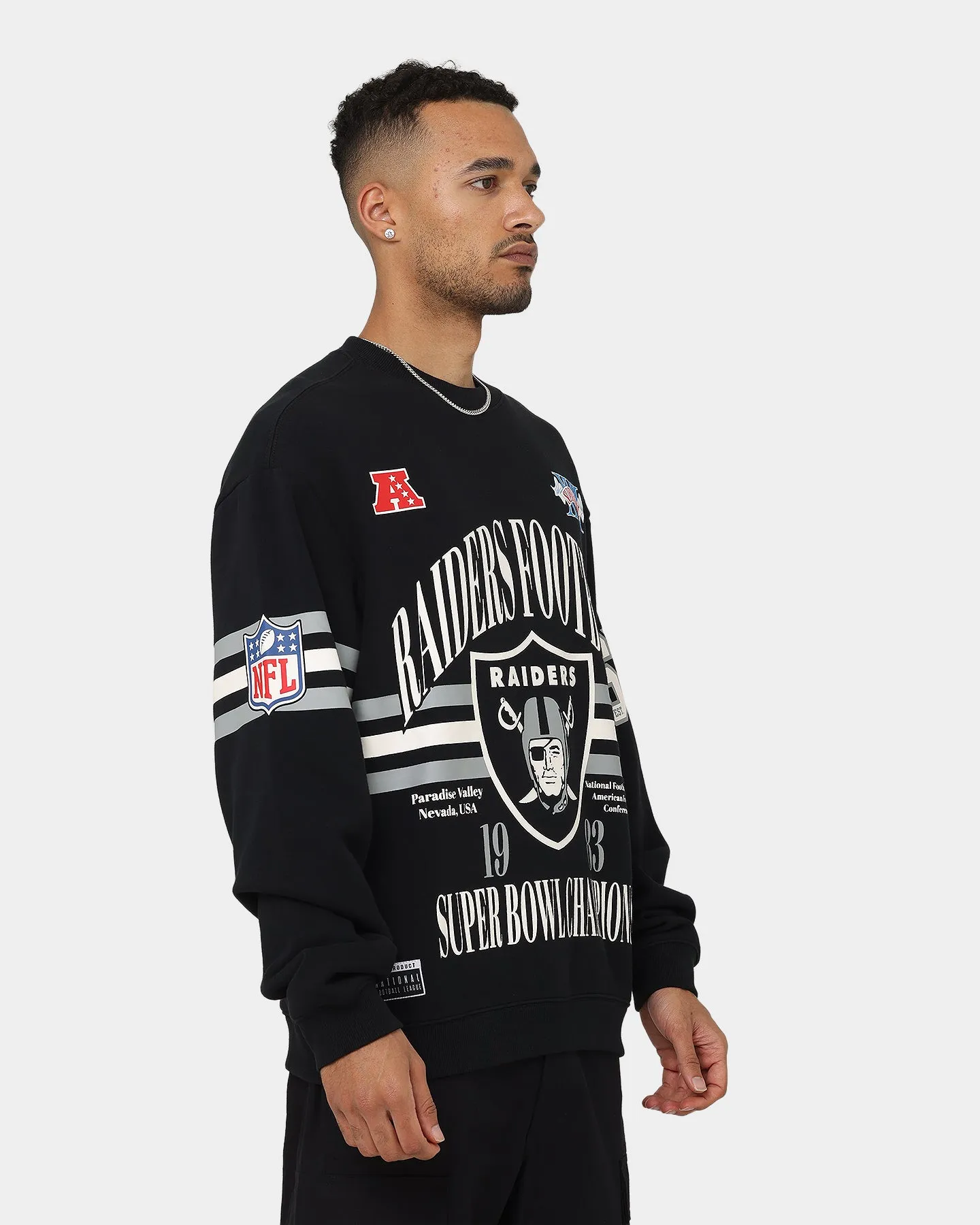 Majestic Athletic Las Vegas Raiders Champion Arch Stripe Crewneck Faded Black