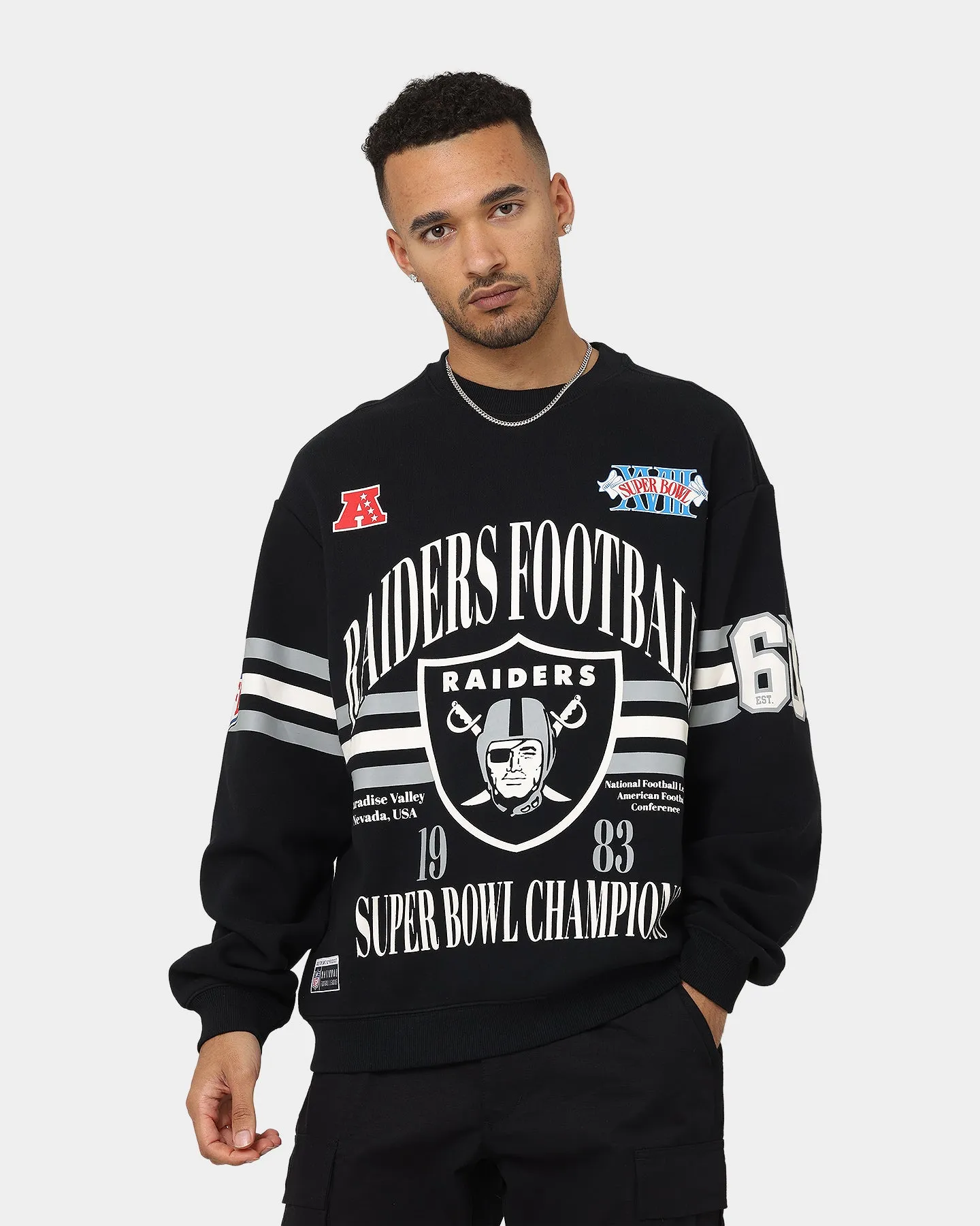 Majestic Athletic Las Vegas Raiders Champion Arch Stripe Crewneck Faded Black