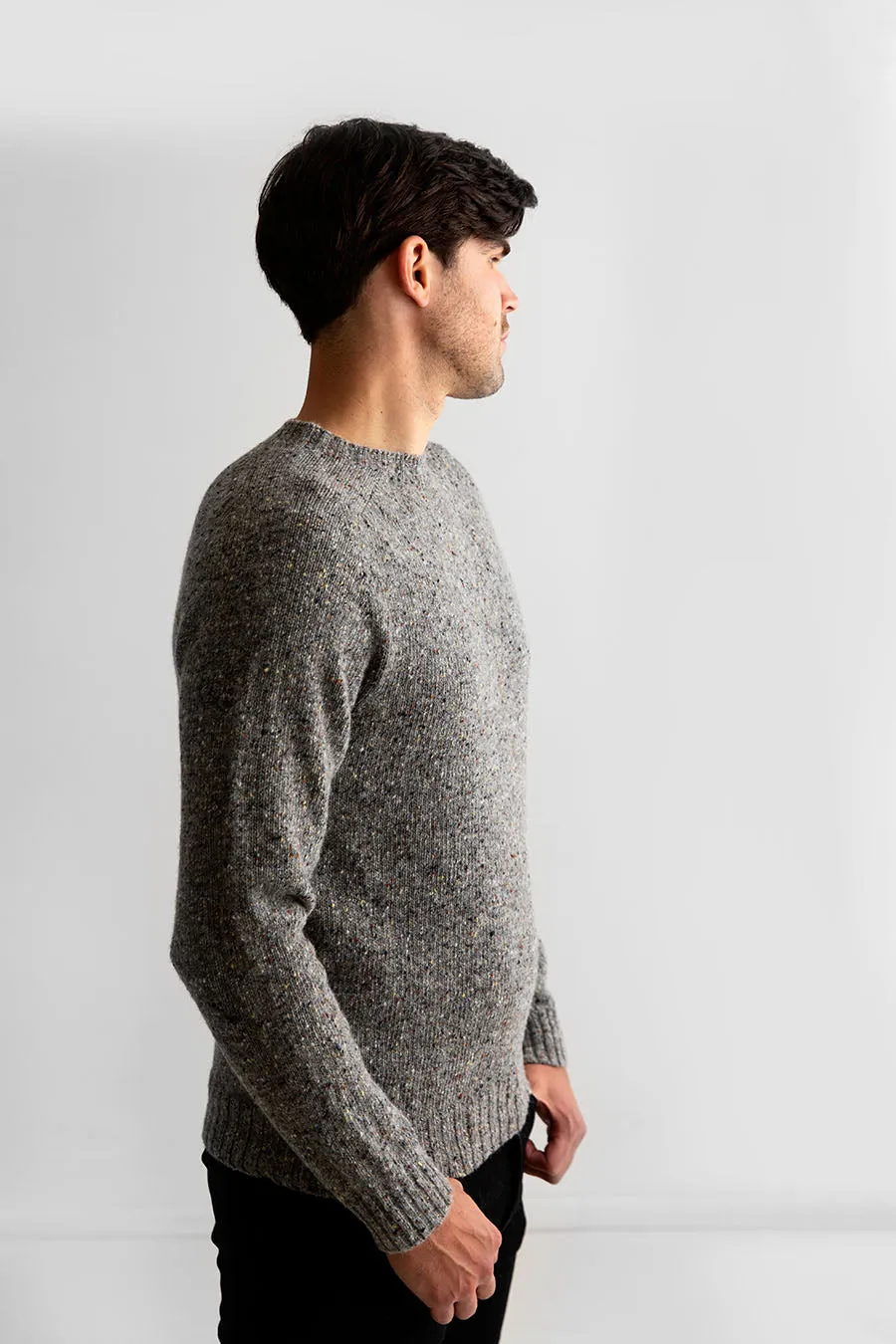 Mens Seamless Saddle Shoulder Donegal Jumper - Grey