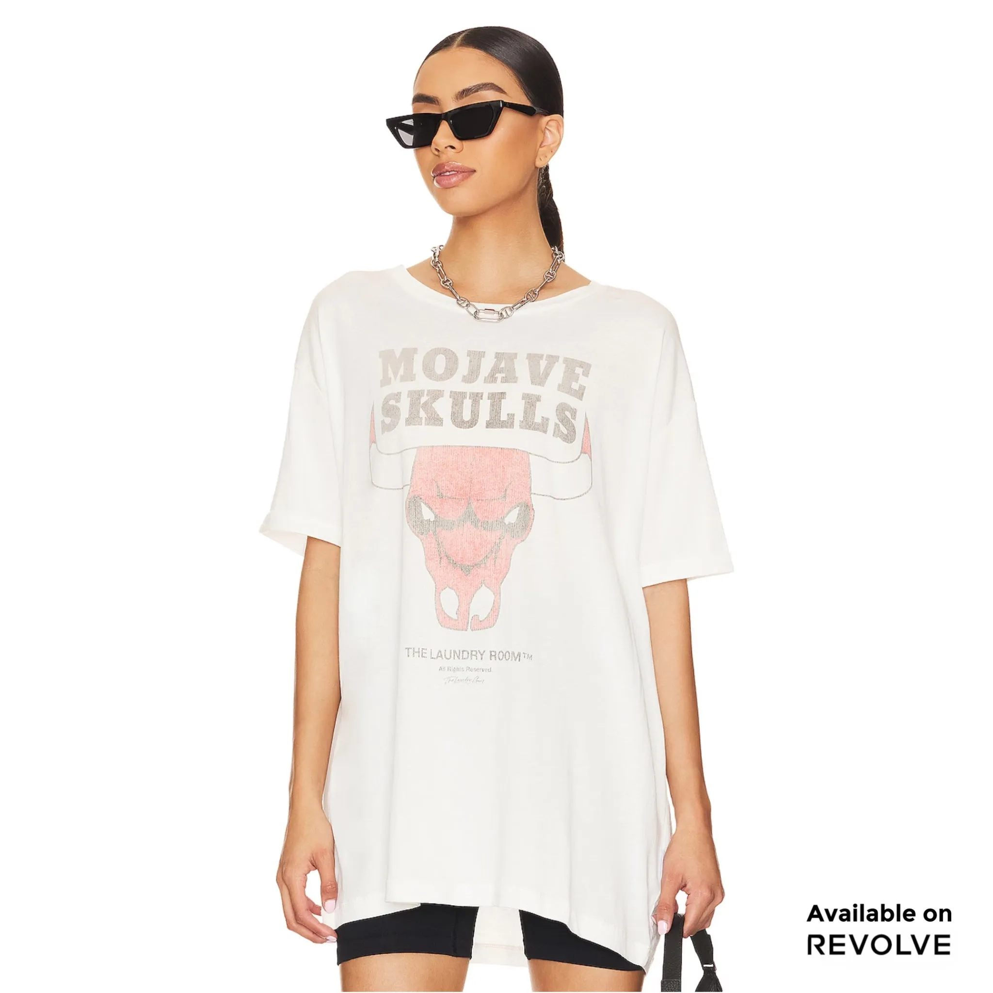 Mojave Skulls - Oversized Tee - White