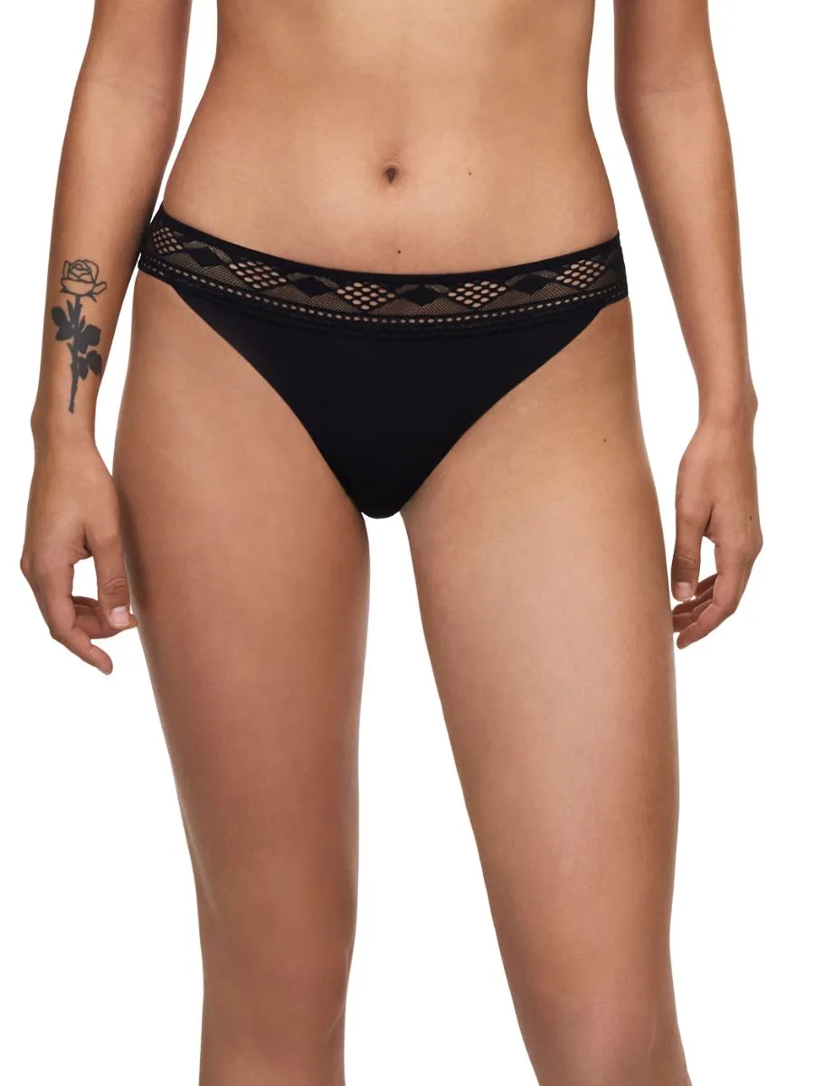 Ondine Brief