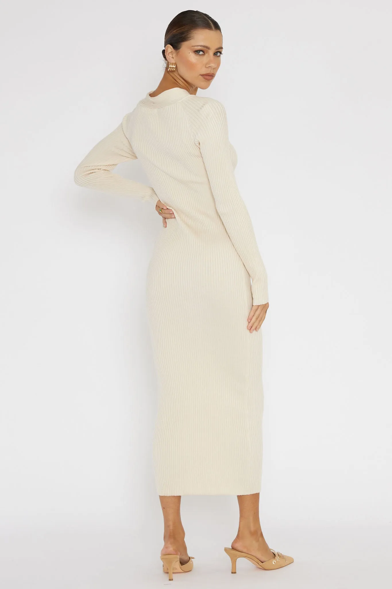 One Mind Cut-Out Neckline Knit Midi Dress Cream