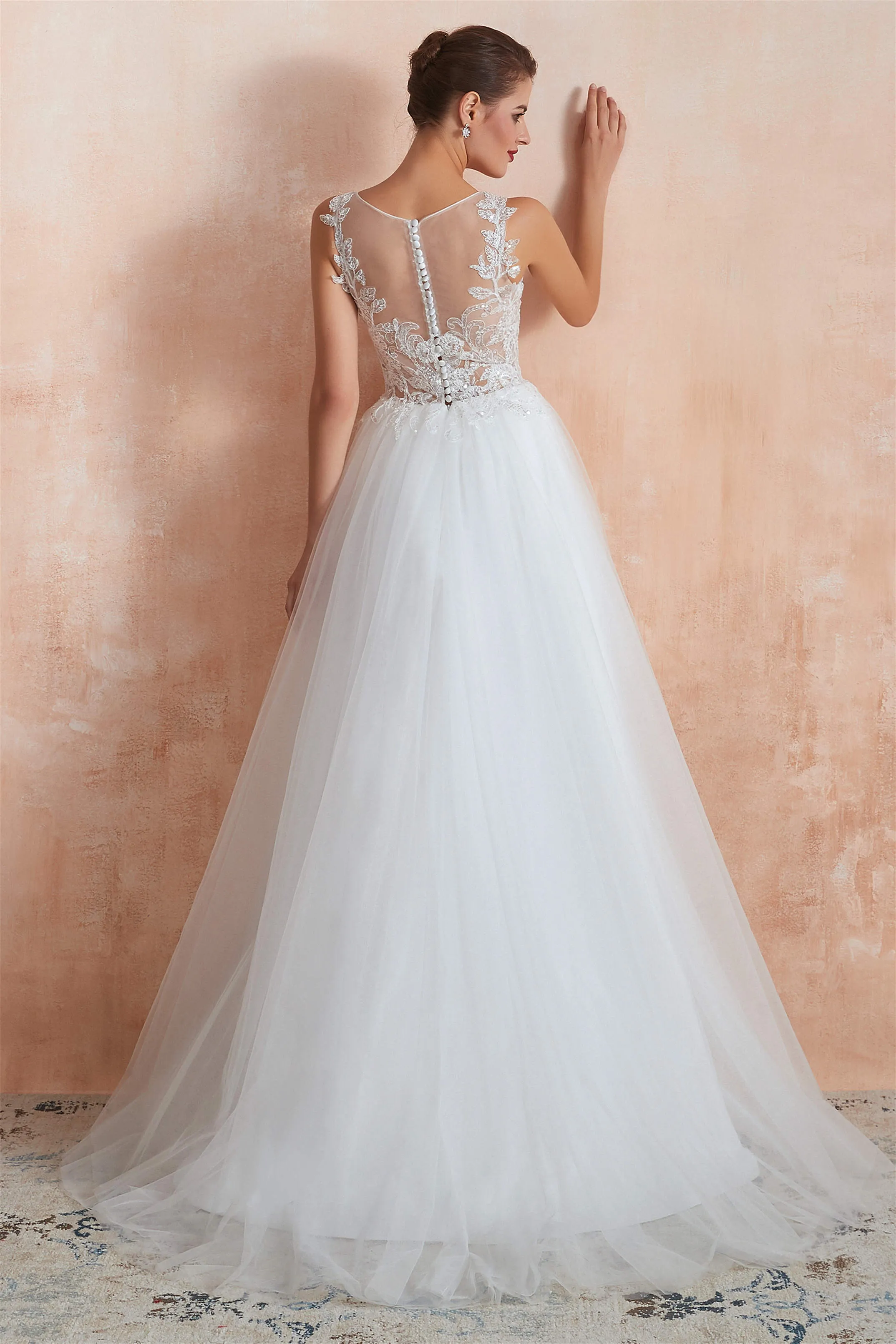 Sequins White Tulle Affordable Wedding Dresses with Appliques