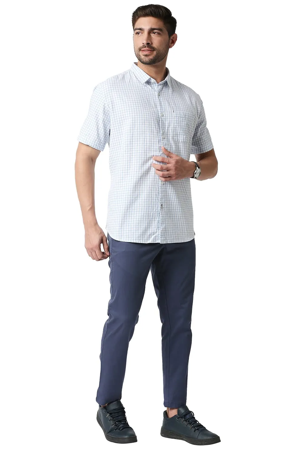 Slim Fit Grindle Checks Halfsleeves Shirt