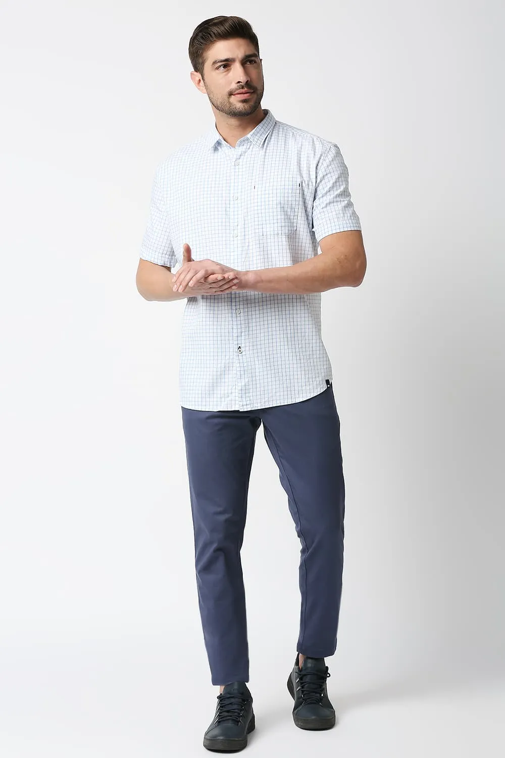 Slim Fit Grindle Checks Halfsleeves Shirt