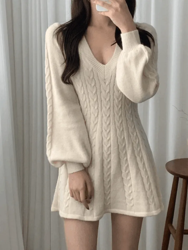 V Neck Cable Knit Long Sleeve Mini Dress