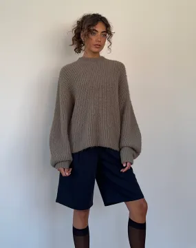 Viola Oversized Knitted Jumper in Light Olive