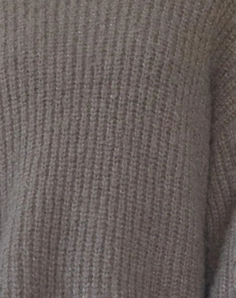 Viola Oversized Knitted Jumper in Light Olive